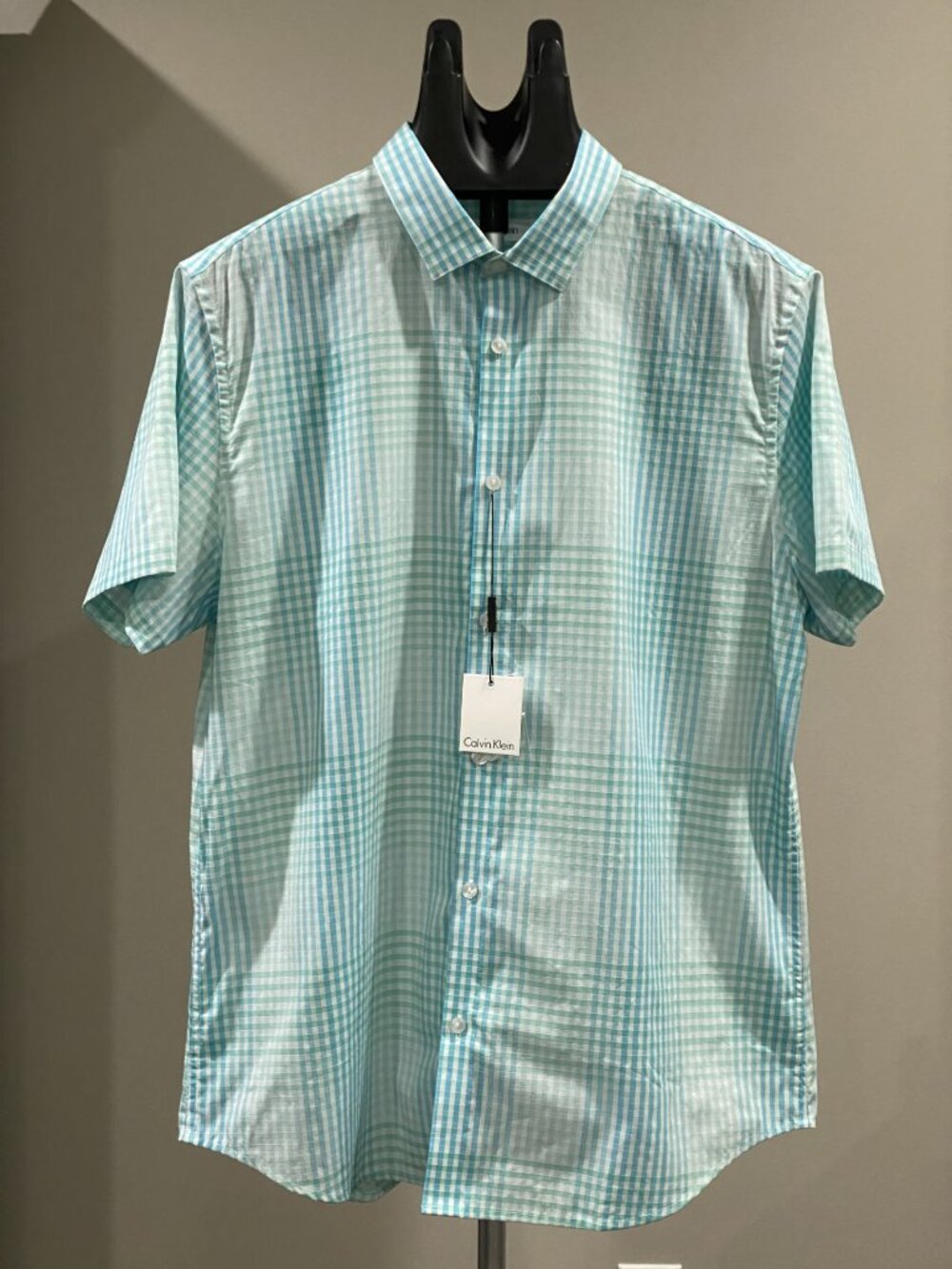 CALVIN KLEIN Blue/White Plaid Short Sleeve Button Down Shirt - NWT -Size L
